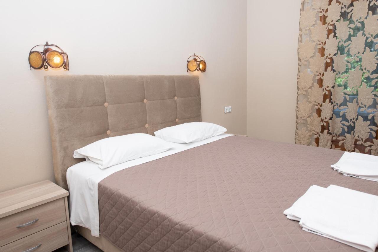 Yannis Hotel Krinidhes Екстер'єр фото