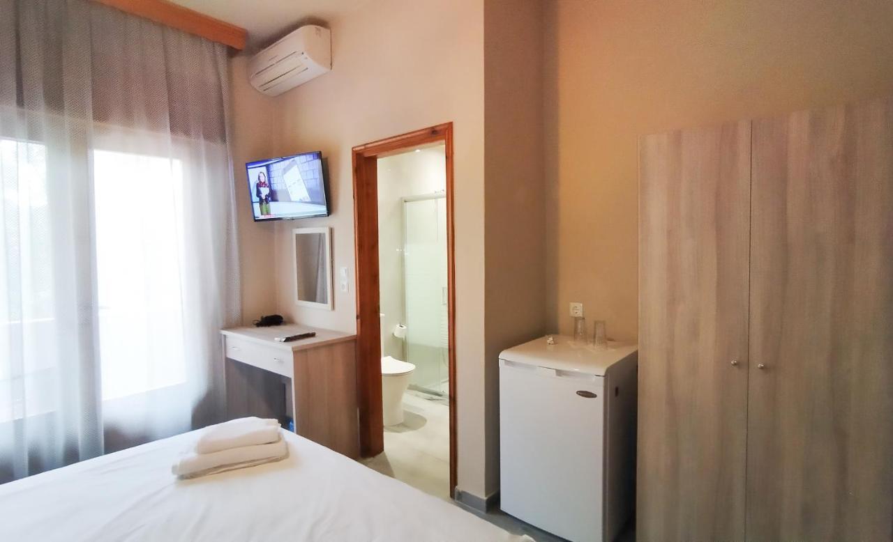 Yannis Hotel Krinidhes Екстер'єр фото