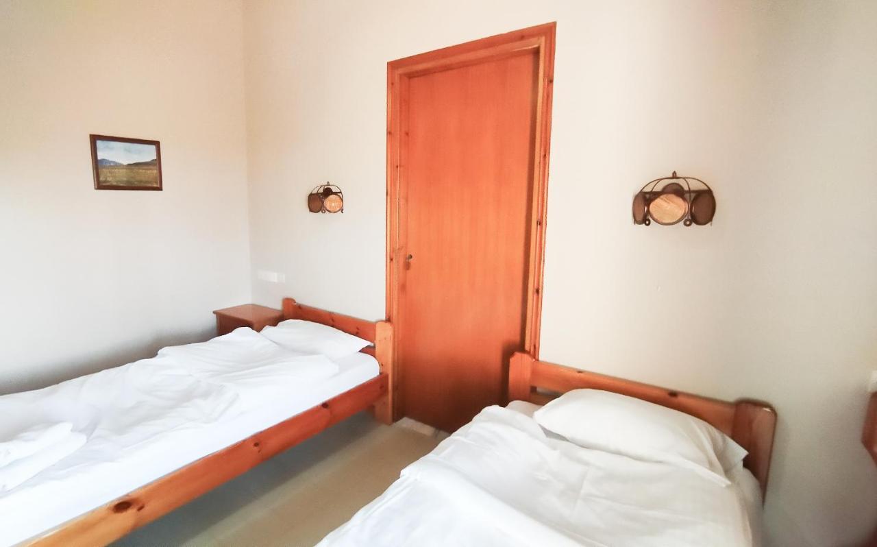 Yannis Hotel Krinidhes Екстер'єр фото